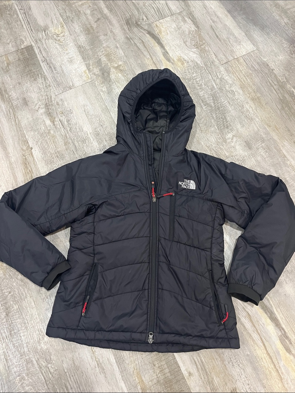 The North Face Women's Black Hooded Puffer Jacket summit medium